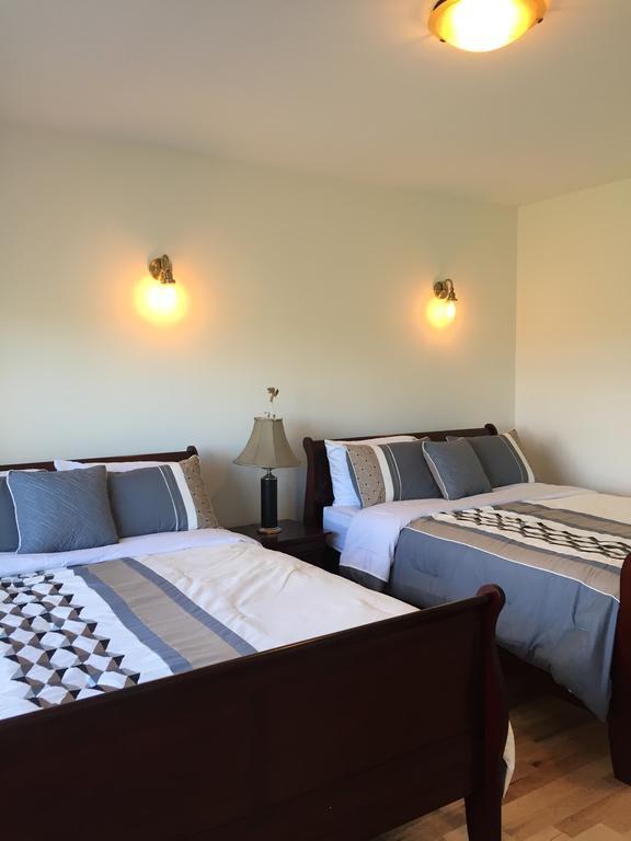 Aurora Deluxe Guest House Yellowknife Extérieur photo