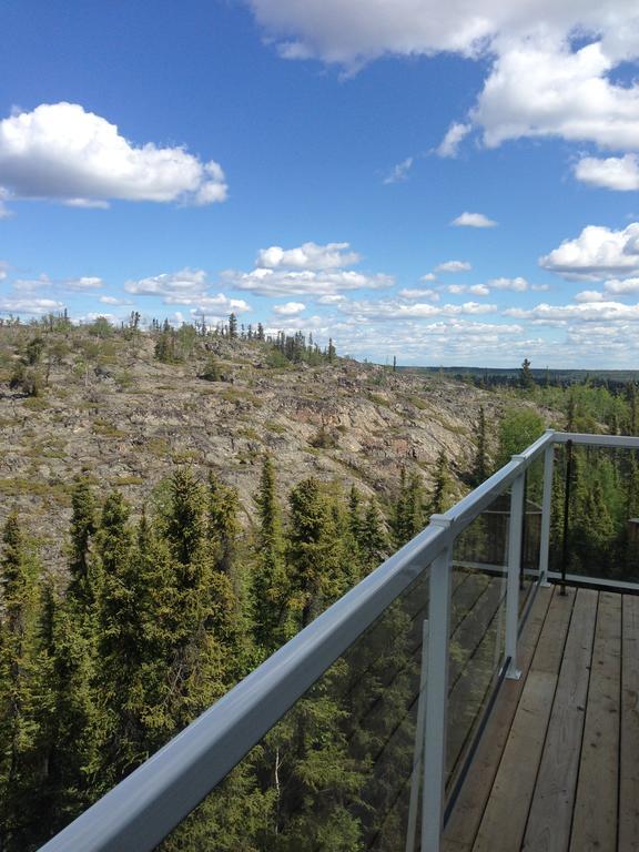 Aurora Deluxe Guest House Yellowknife Extérieur photo