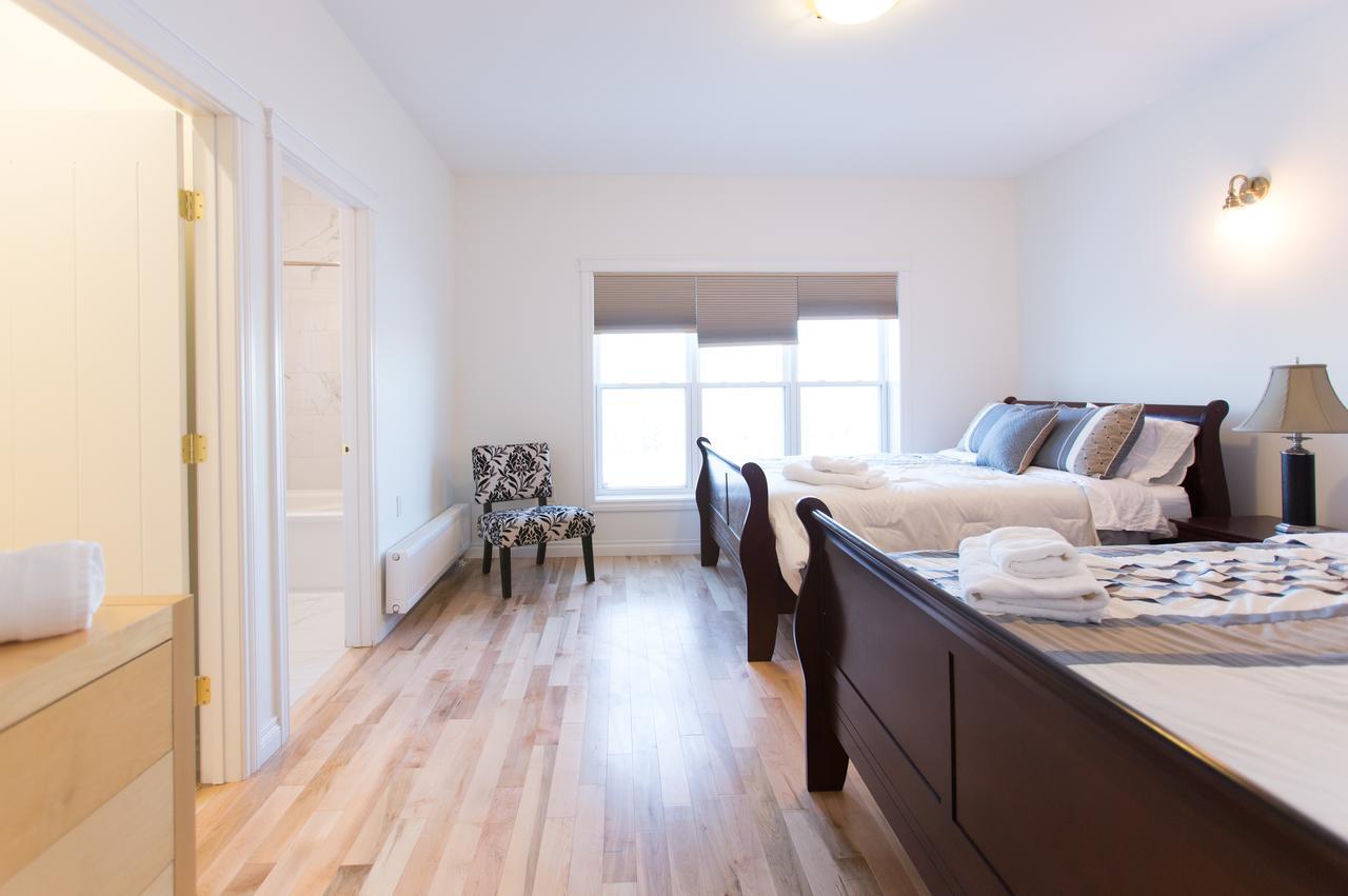 Aurora Deluxe Guest House Yellowknife Extérieur photo