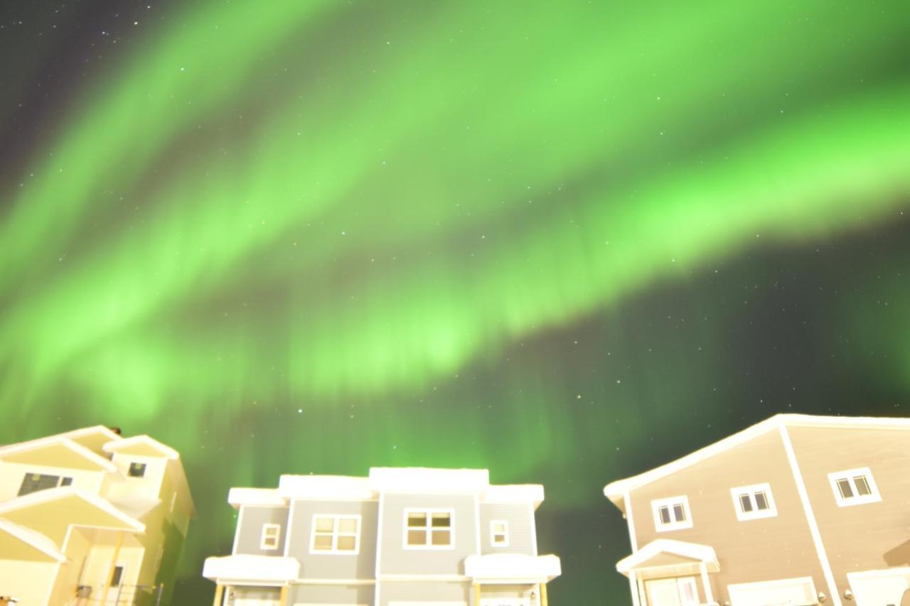 Aurora Deluxe Guest House Yellowknife Extérieur photo